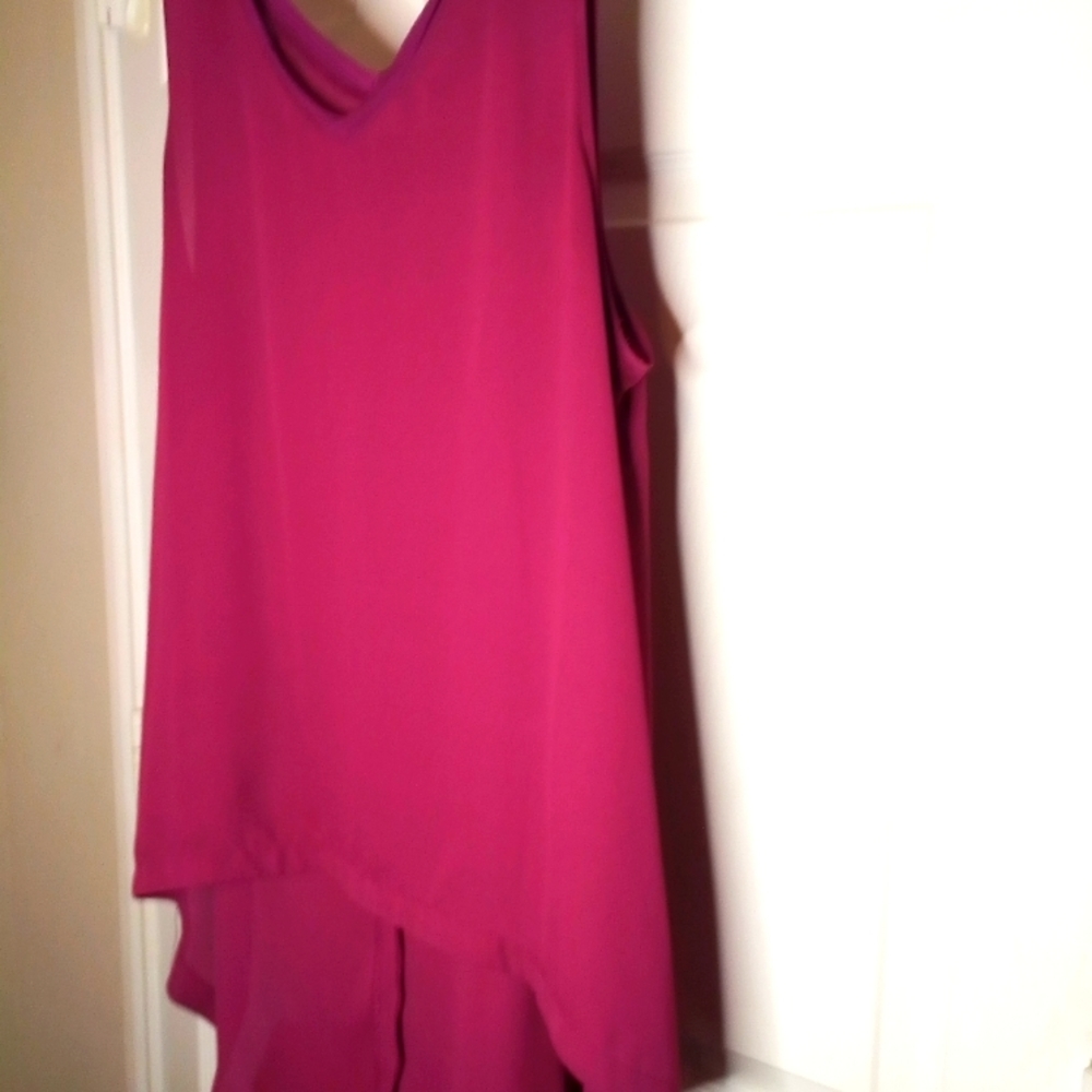 💕 3/$15 14th & Union Plum V Neck High Low Tunic M